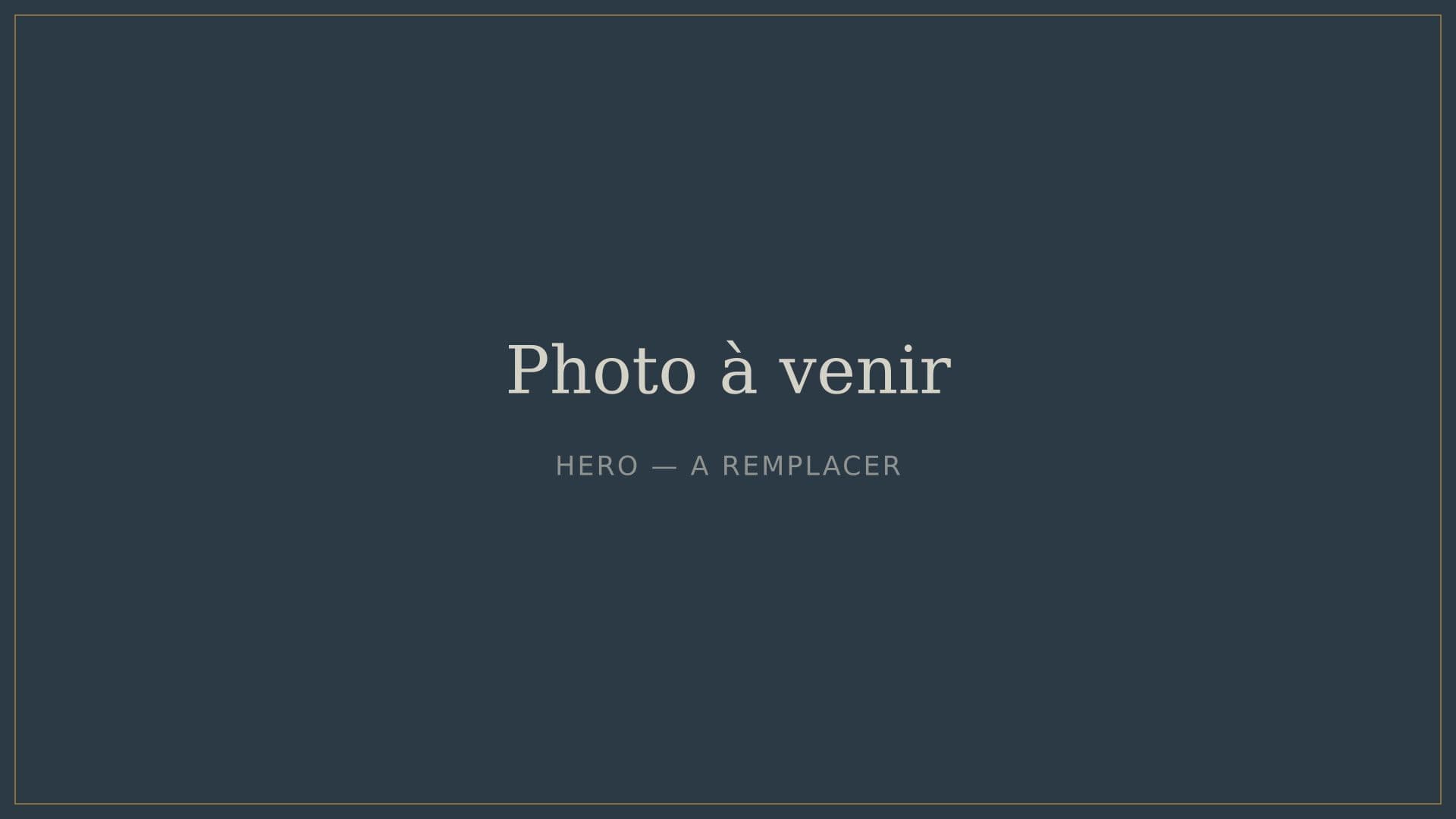 Maison en pierre sur la côte morbihannaise
